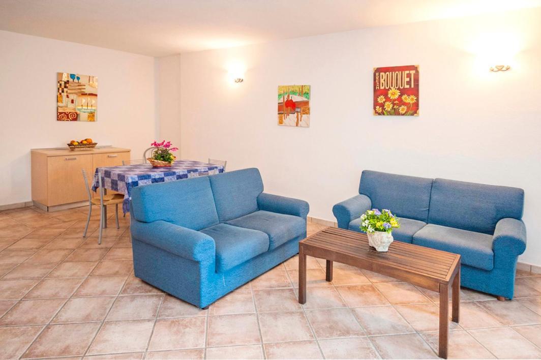 Residence Lu Soli Budoni Affitti Экстерьер фото