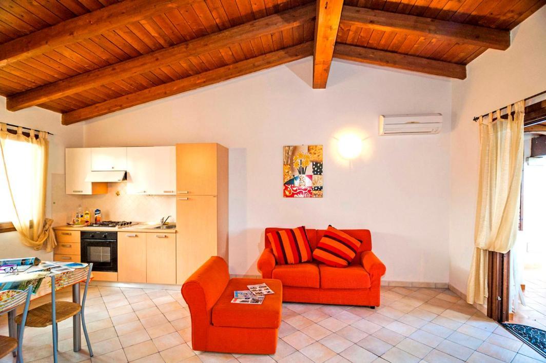 Residence Lu Soli Budoni Affitti Экстерьер фото