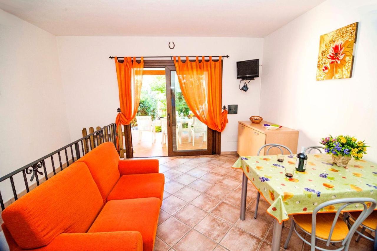Residence Lu Soli Budoni Affitti Экстерьер фото