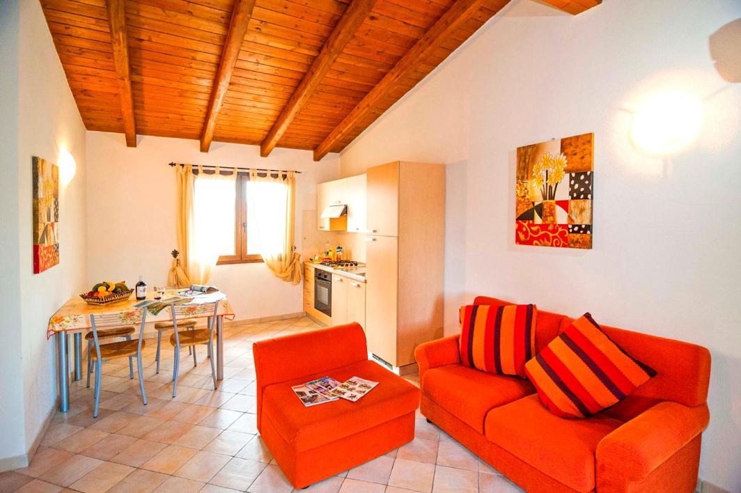 Residence Lu Soli Budoni Affitti Экстерьер фото