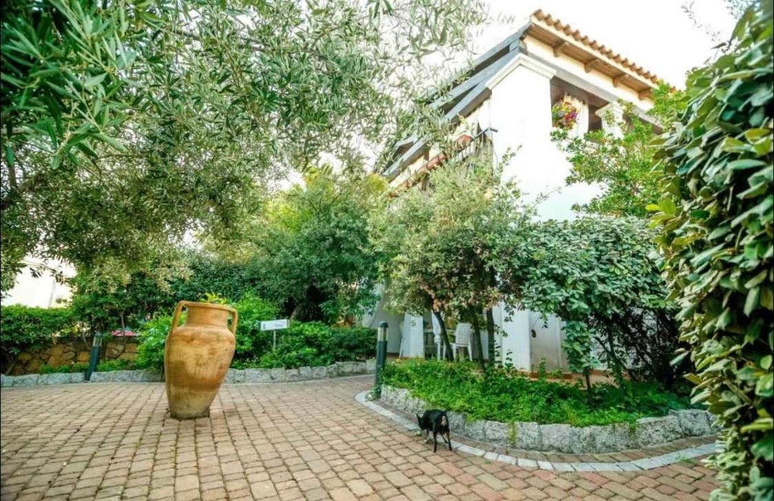 Residence Lu Soli Budoni Affitti Экстерьер фото